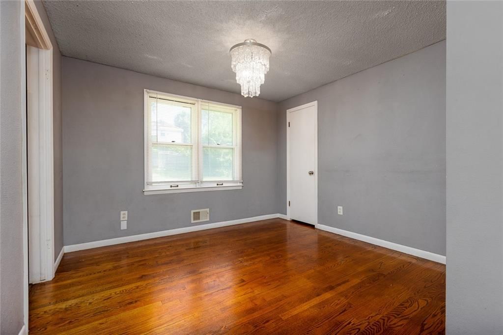 3816 E 72ND Terrace — photo 8