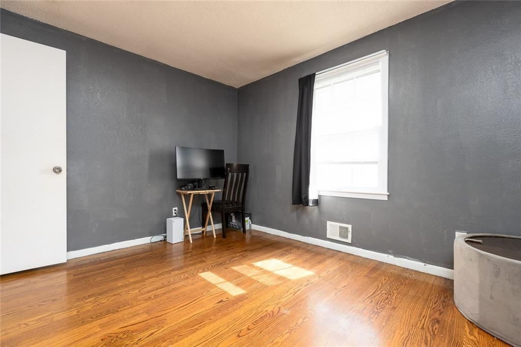 3816 E 72ND Terrace — photo 18