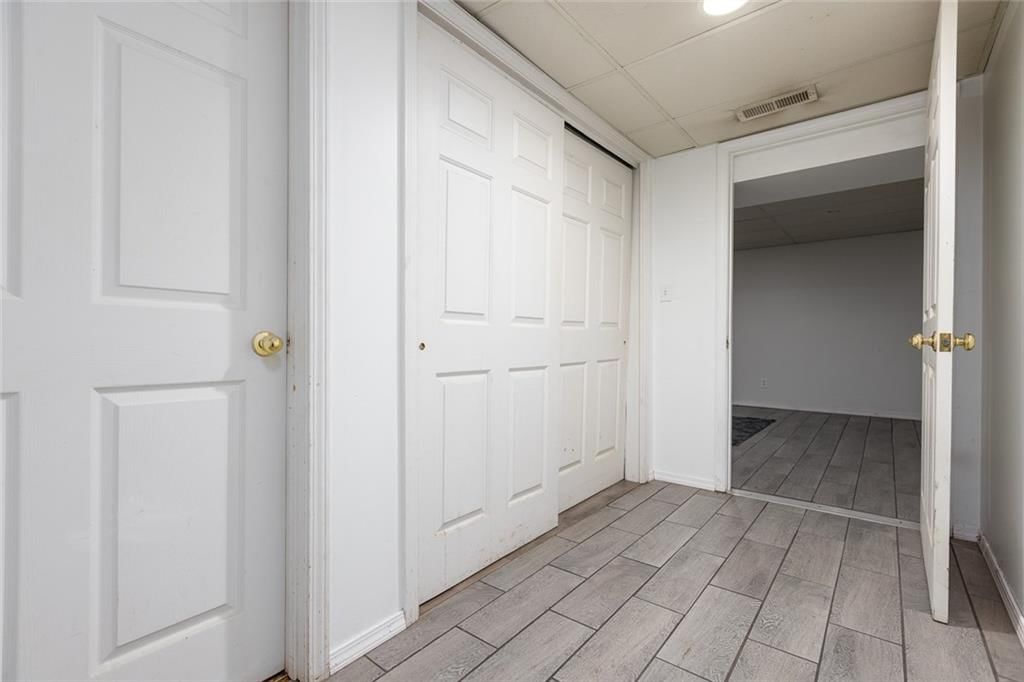 3816 E 72ND Terrace — photo 32