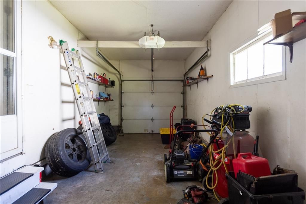 3816 E 72ND Terrace — photo 38