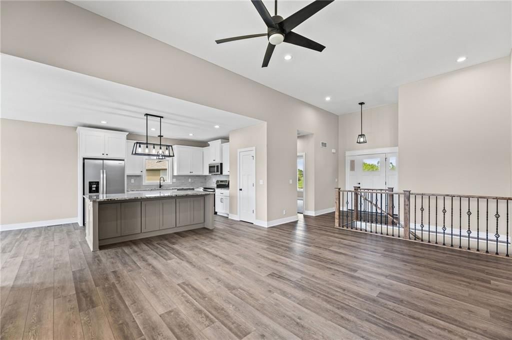 1201 Cottonwood Court — photo 9