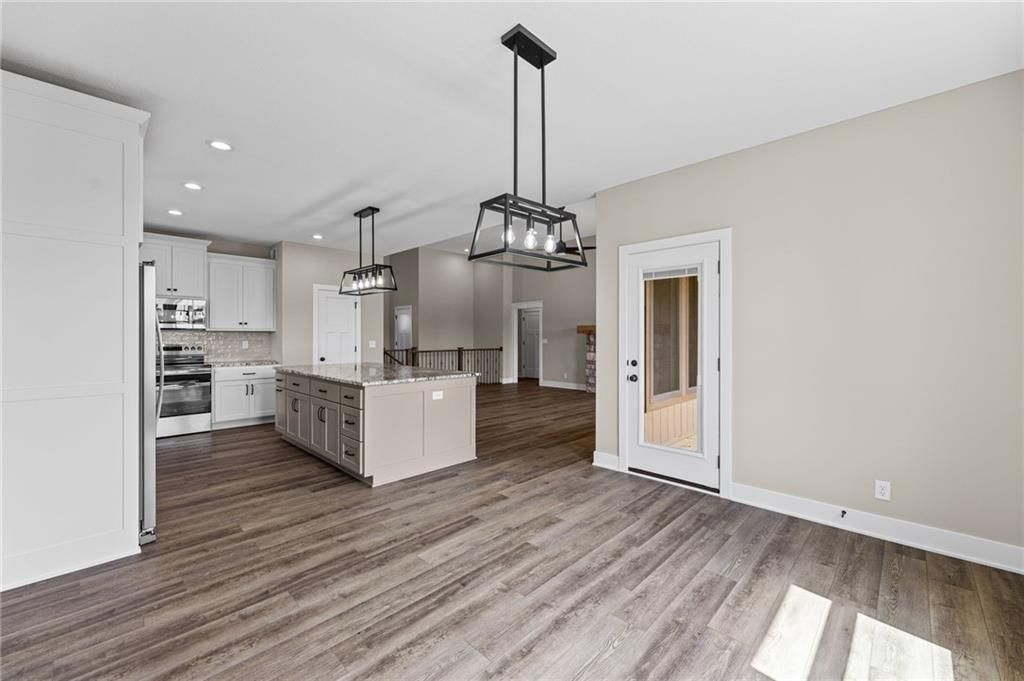 1201 Cottonwood Court — photo 11