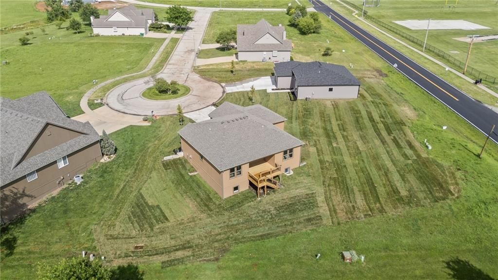 1201 Cottonwood Court — photo 51