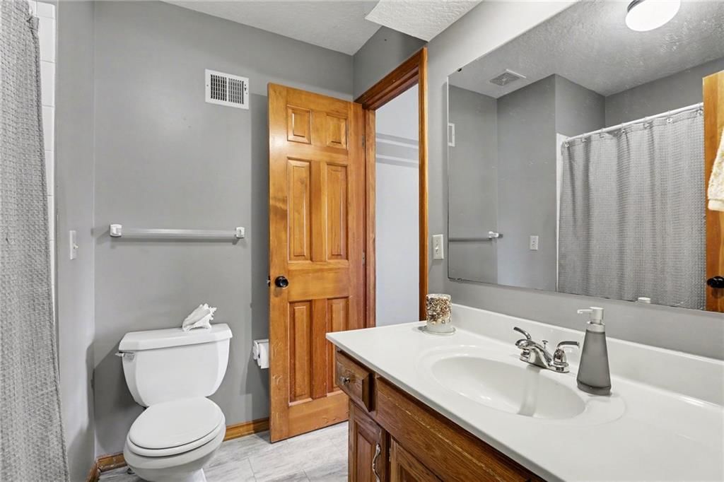 1056 NW High Point Drive — photo 23