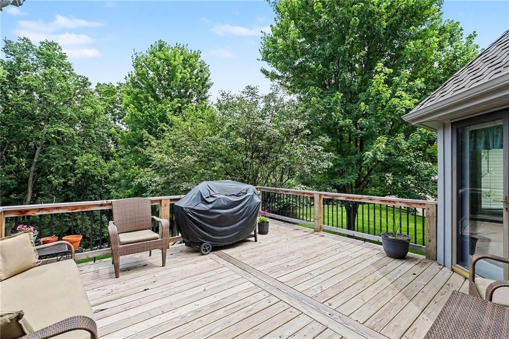 1056 NW High Point Drive — photo 32