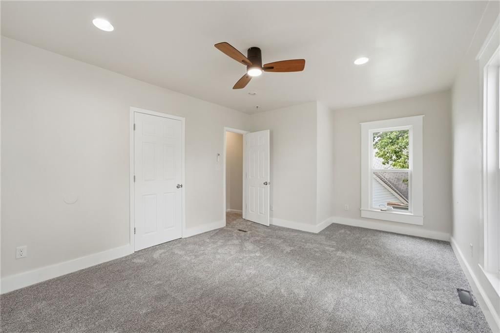 200 N 16th Street — photo 33