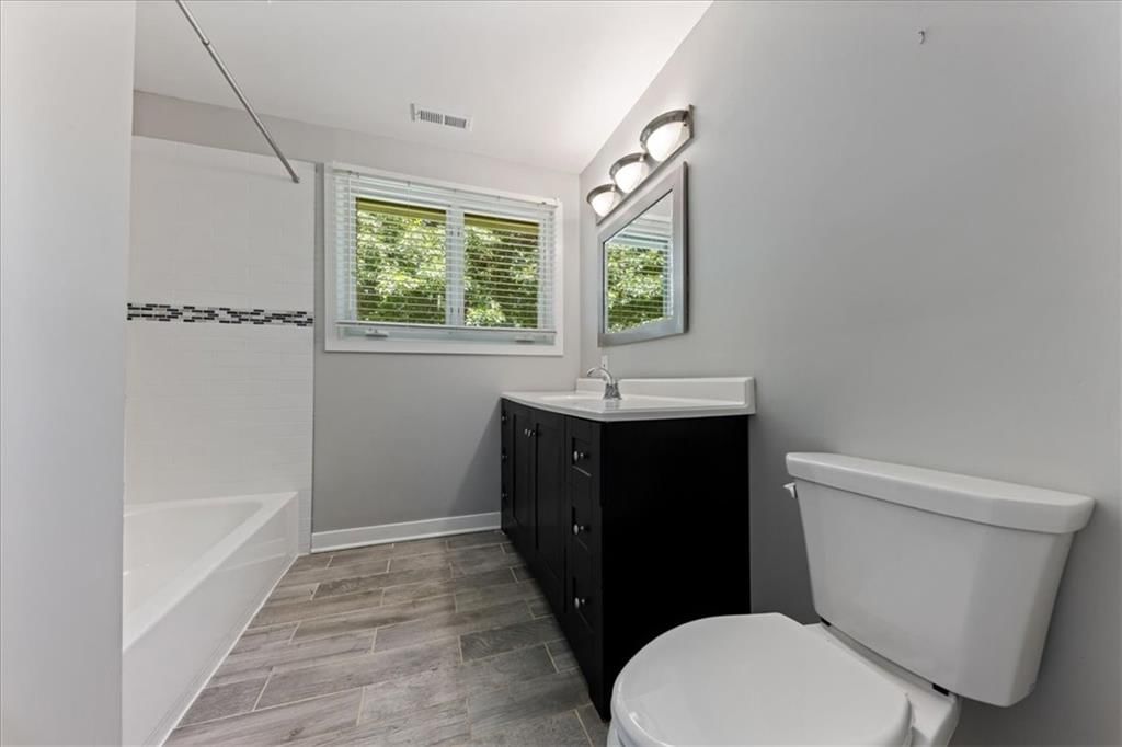 7637 Colonial Drive — photo 6