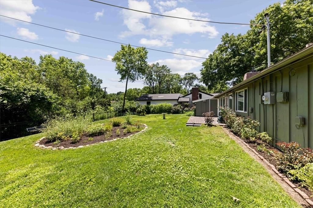 7637 Colonial Drive — photo 12