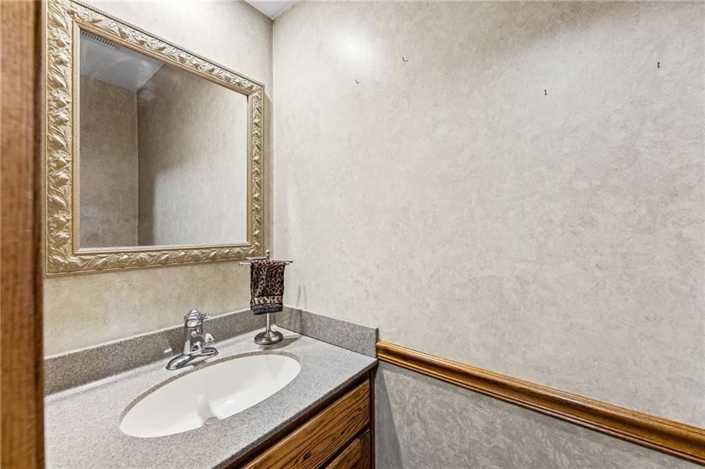 13312 W 61st Terrace — photo 12