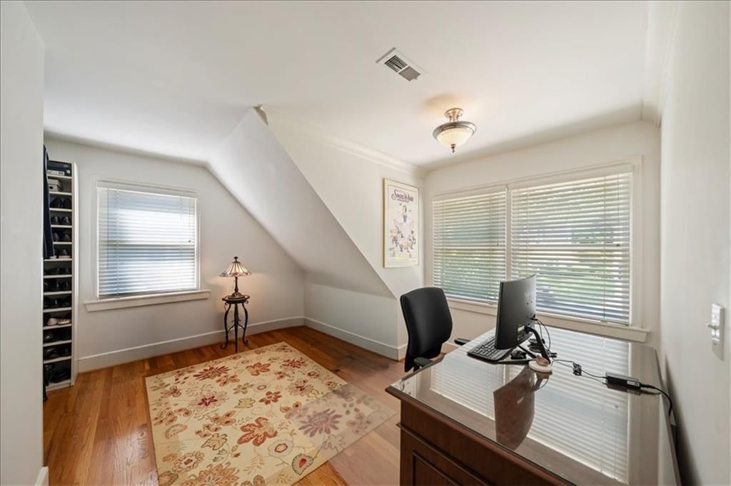 1215 Arno Road — photo 15