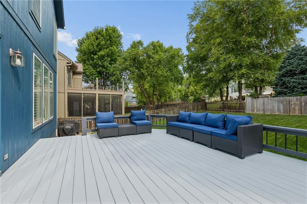 11302 W 132nd Terrace — photo 33