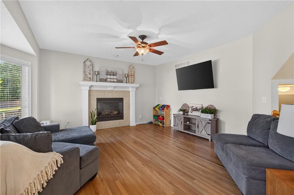 12144 S Clinton Street — photo 9