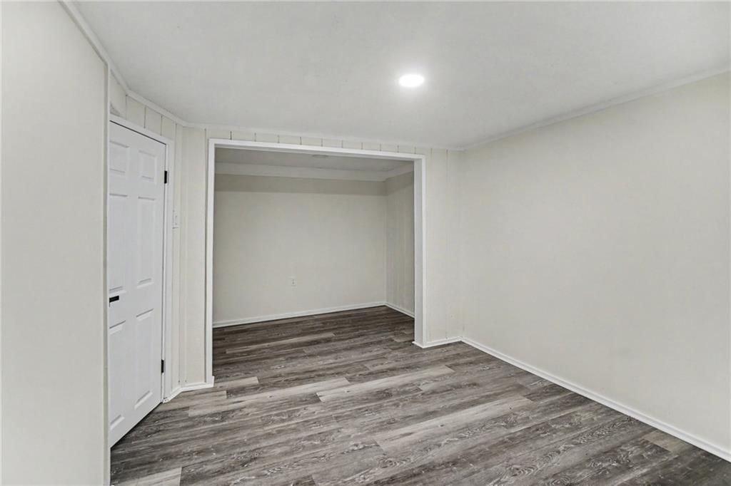 11123 Grand Avenue — photo 22