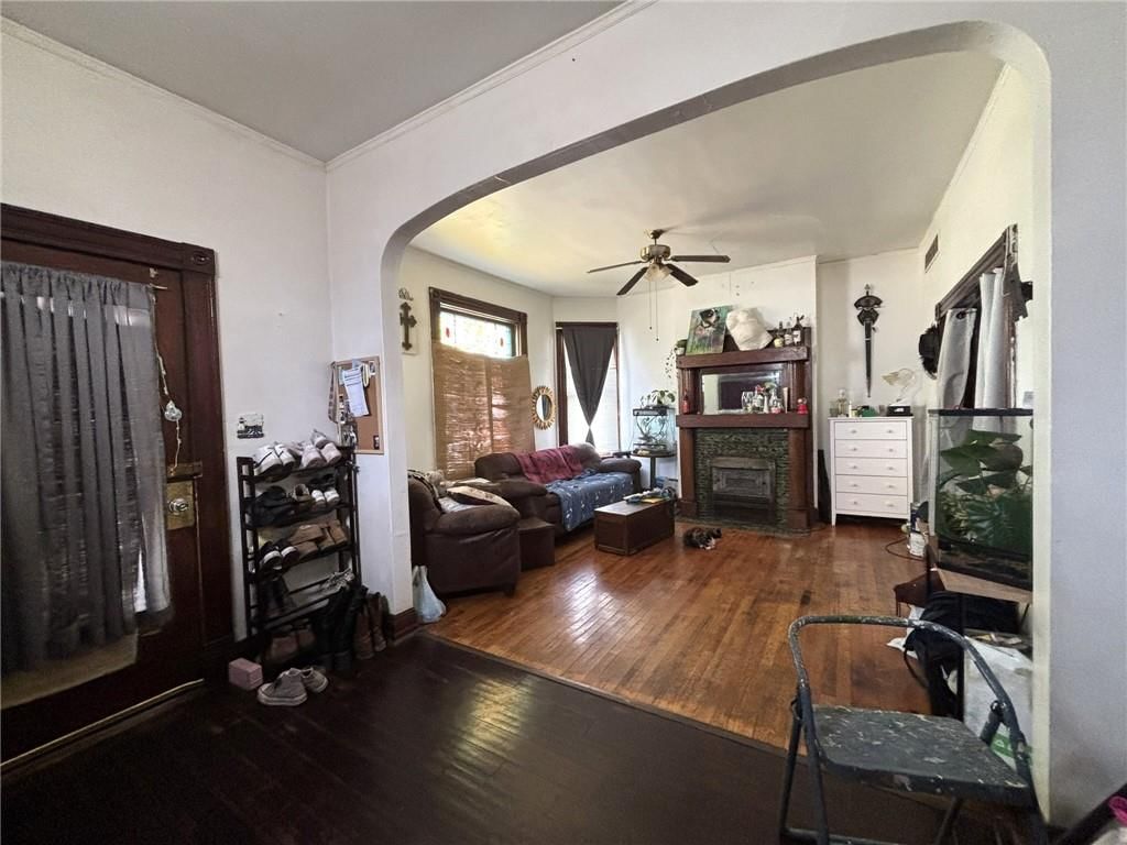 2121 S 10th Street — photo 5