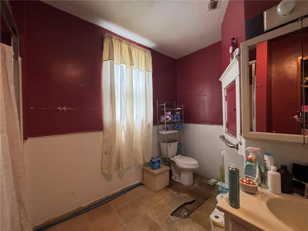2121 S 10th Street — photo 17