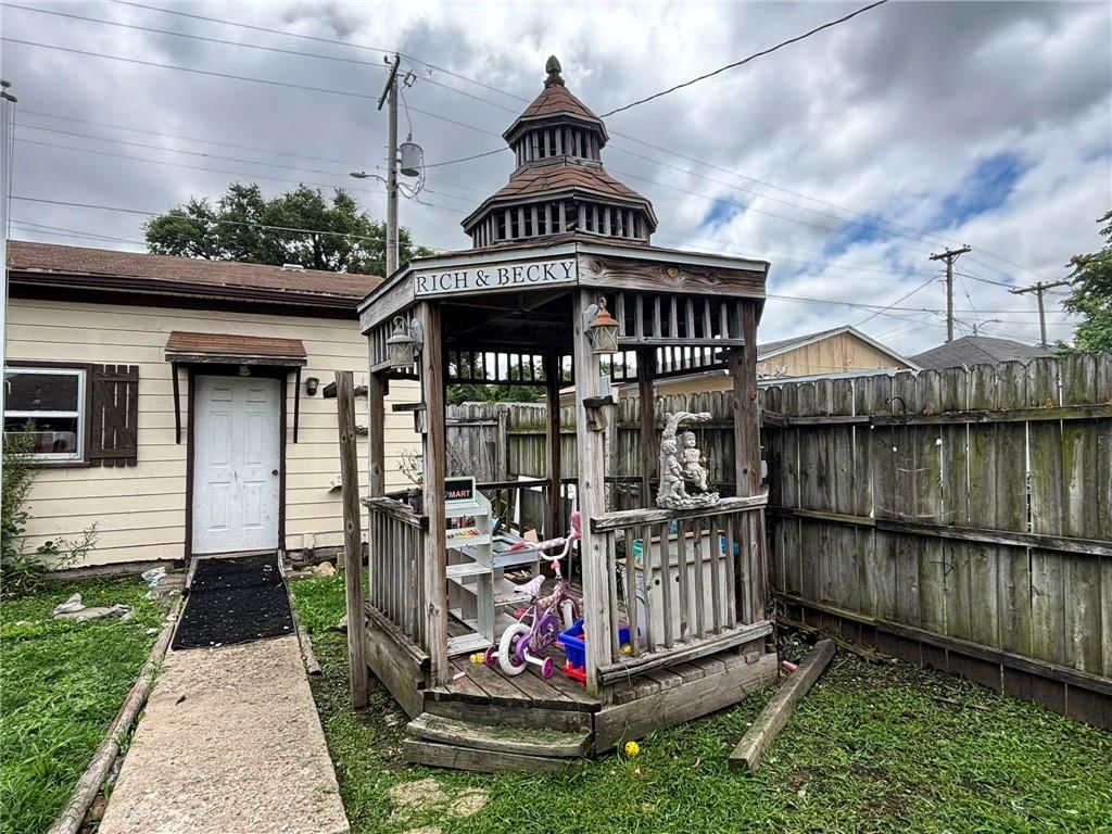 2121 S 10th Street — photo 34
