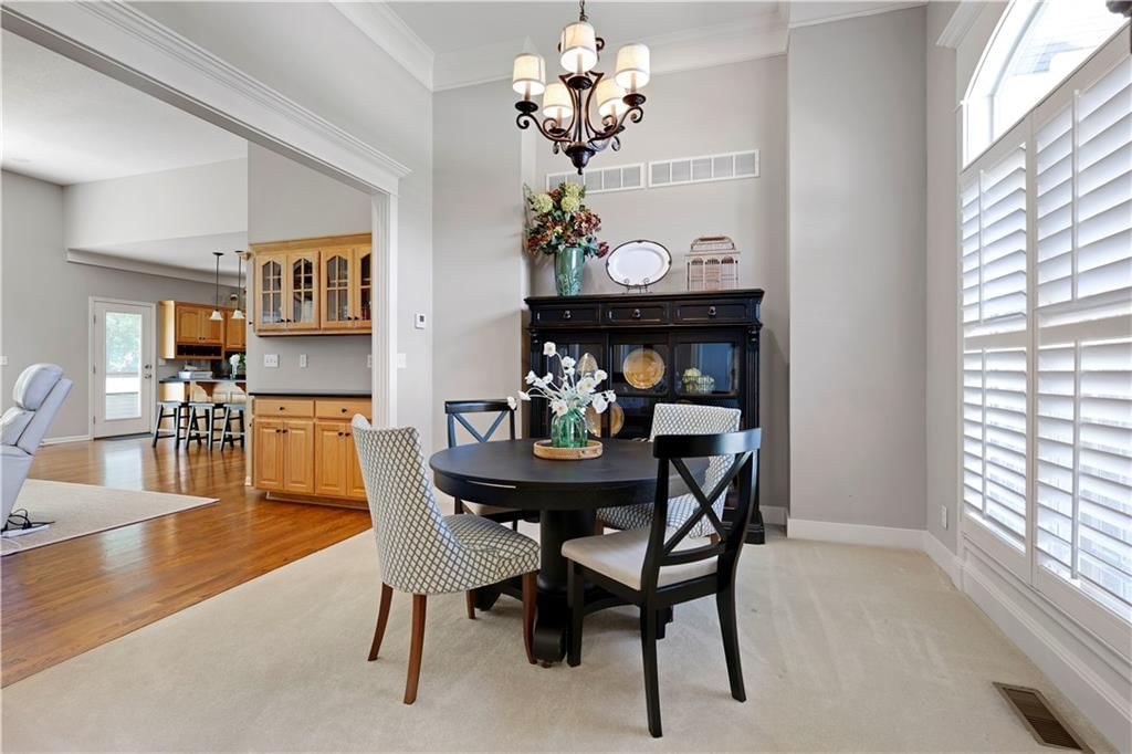 23603 W 72nd Terrace — photo 4