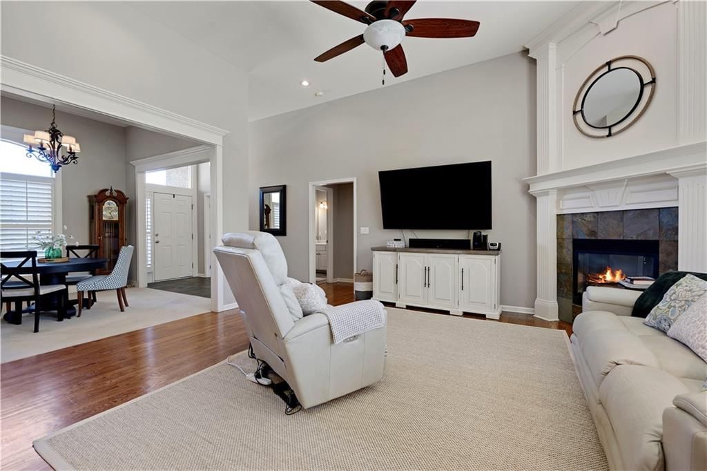 23603 W 72nd Terrace — photo 8