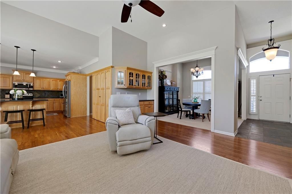 23603 W 72nd Terrace — photo 9