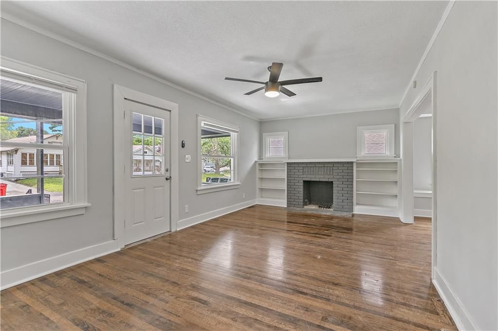 1310 S Maywood Avenue — photo 5