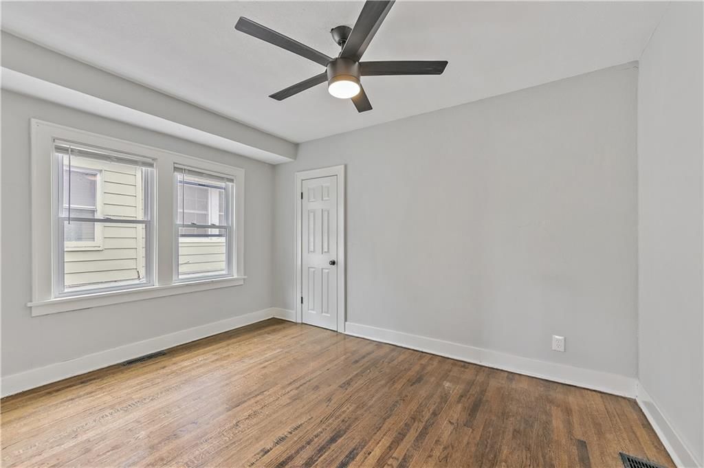 1310 S Maywood Avenue — photo 15