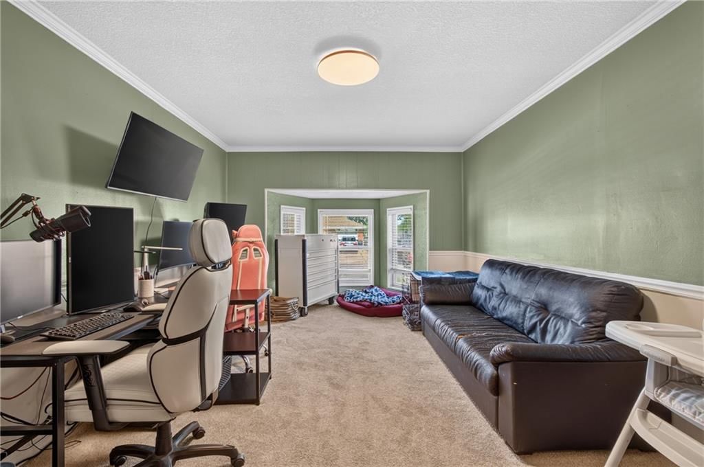 4006 S Lynn Street — photo 15