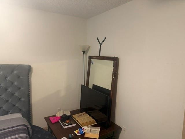 10549 E 46th Street — photo 9