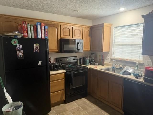 10549 E 46th Street — photo 15