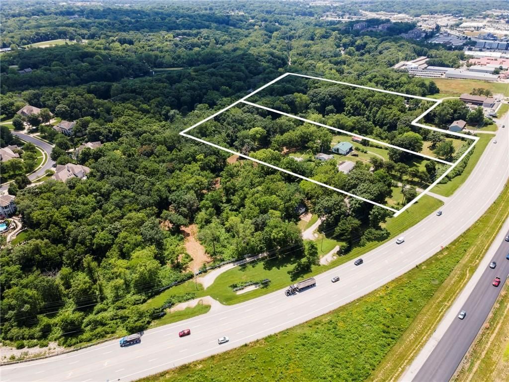 1203 N State Route 291 Highway — photo 9