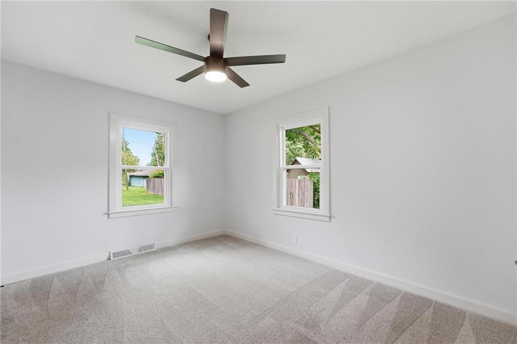 610 Pine Street — photo 14