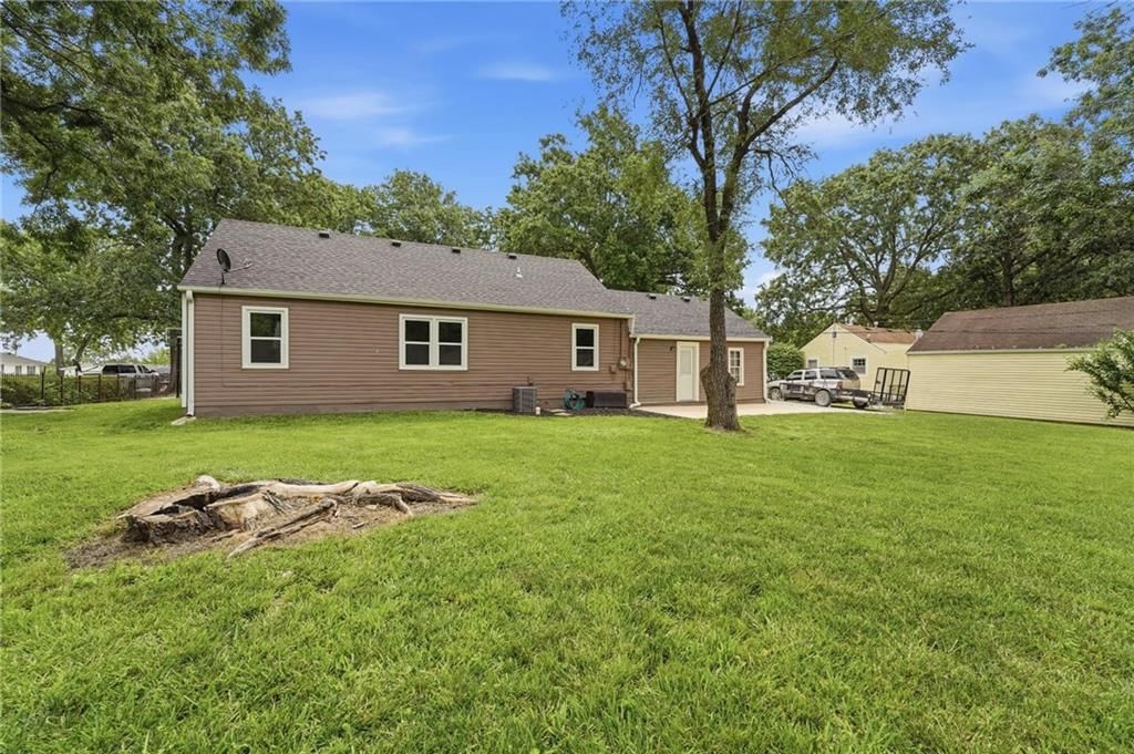 610 Pine Street — photo 25