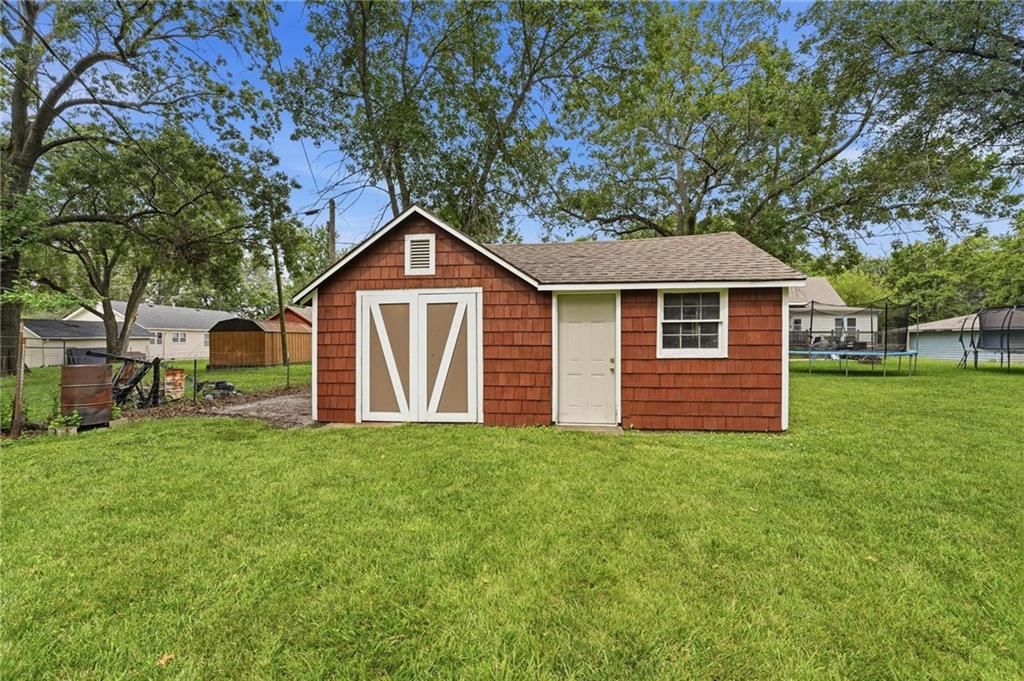 610 Pine Street — photo 27