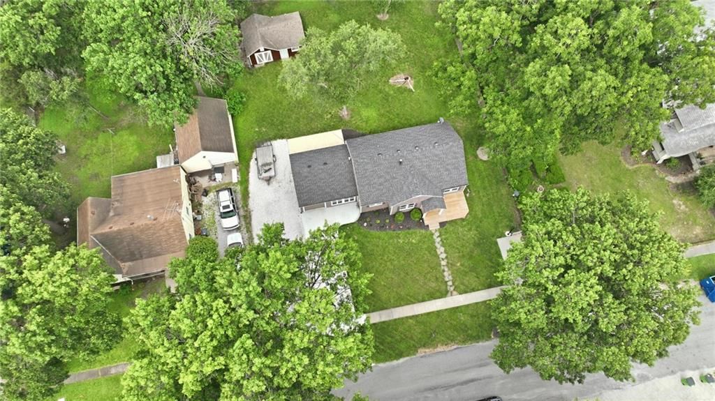 610 Pine Street — photo 33