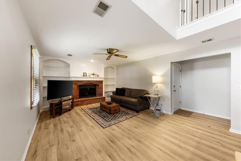 8516 DARNELL Street — photo 12