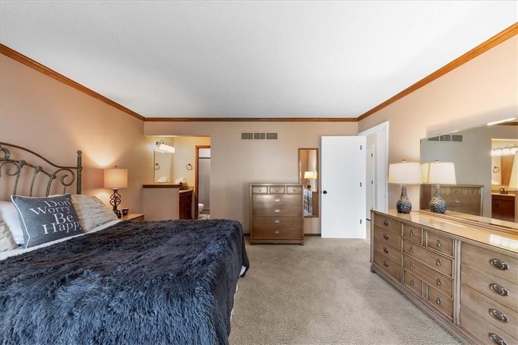 8516 DARNELL Street — photo 15