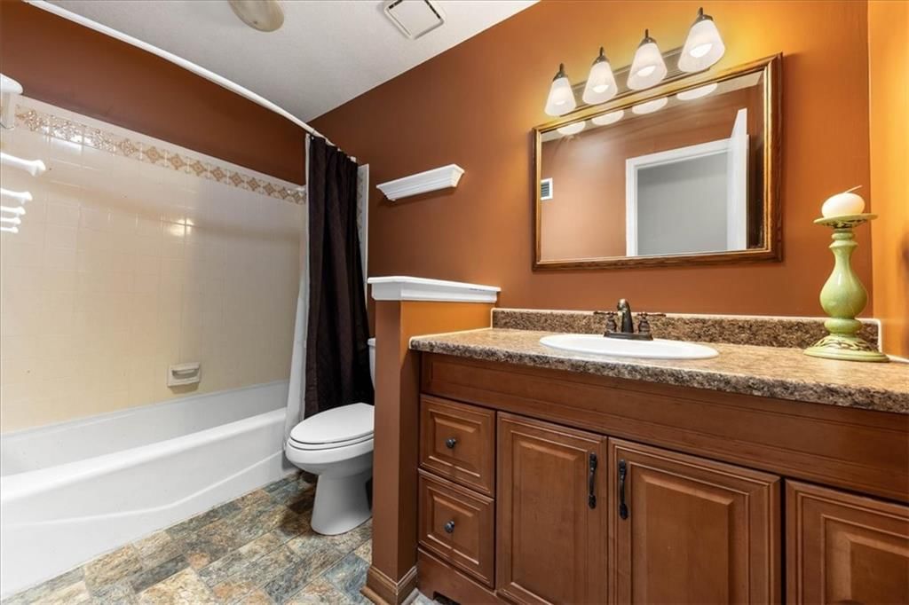 8516 DARNELL Street — photo 21