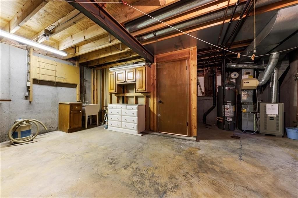 8516 DARNELL Street — photo 23