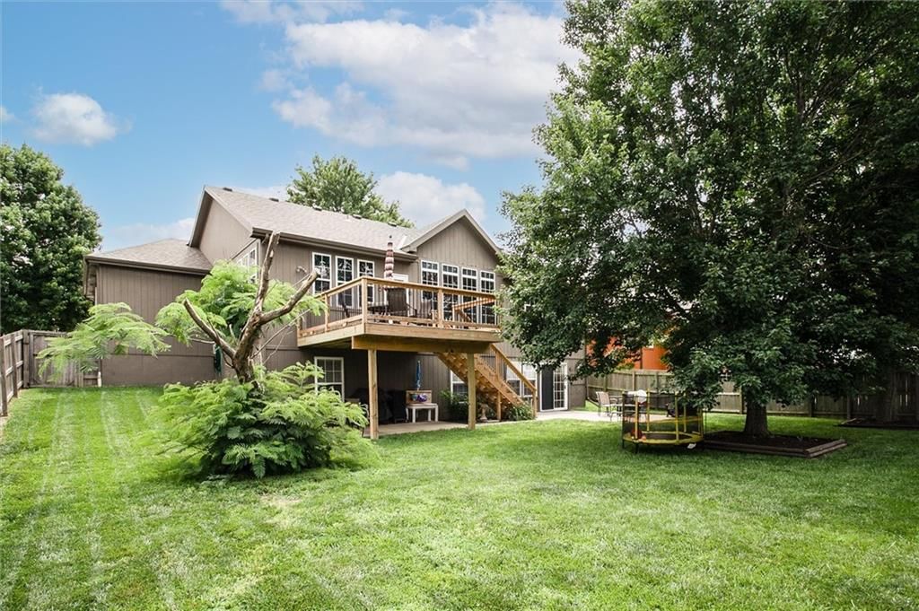 406 BRIAR Lane — photo 25