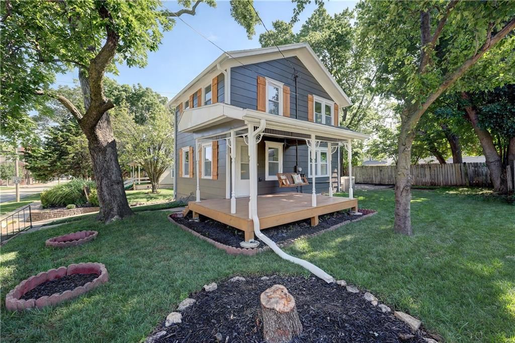 226 S Chestnut Street — photo 1