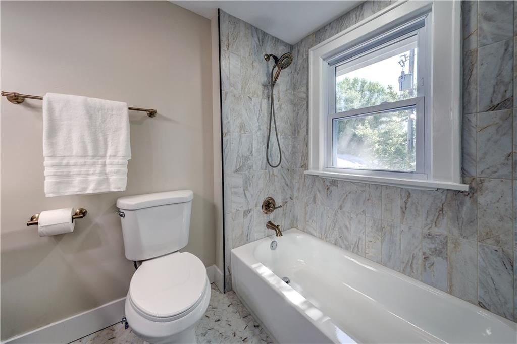 226 S Chestnut Street — photo 13