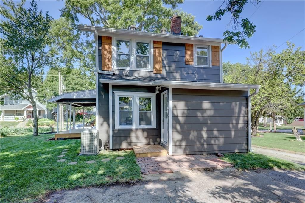 226 S Chestnut Street — photo 22