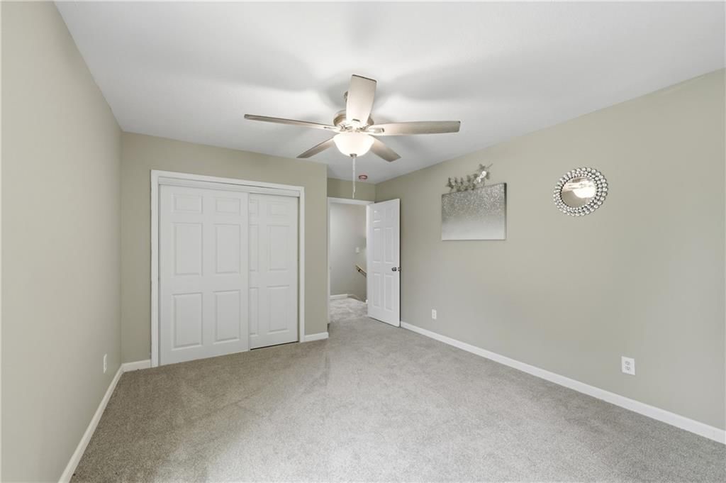 2526 Queen Ridge Drive — photo 24