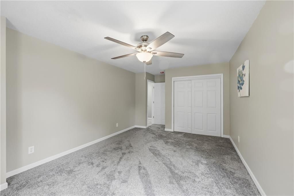 2526 Queen Ridge Drive — photo 26