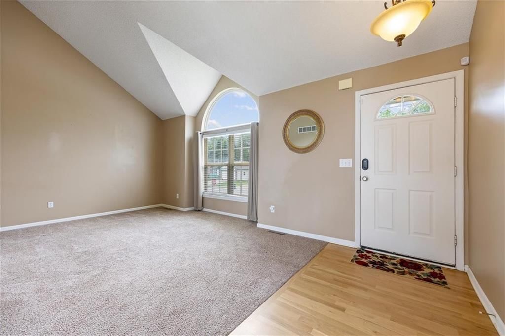 1300 SE Princeton Drive — photo 4