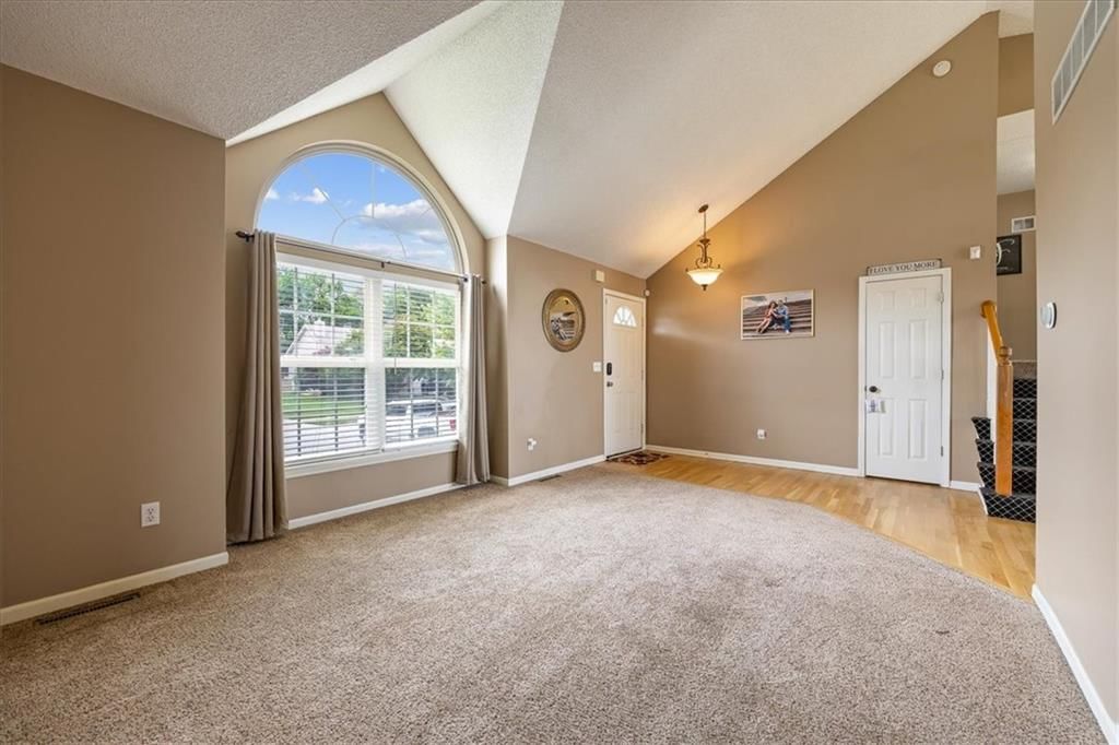 1300 SE Princeton Drive — photo 5