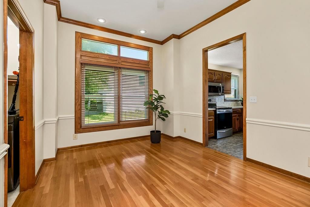 1840 SE 7th Street — photo 10