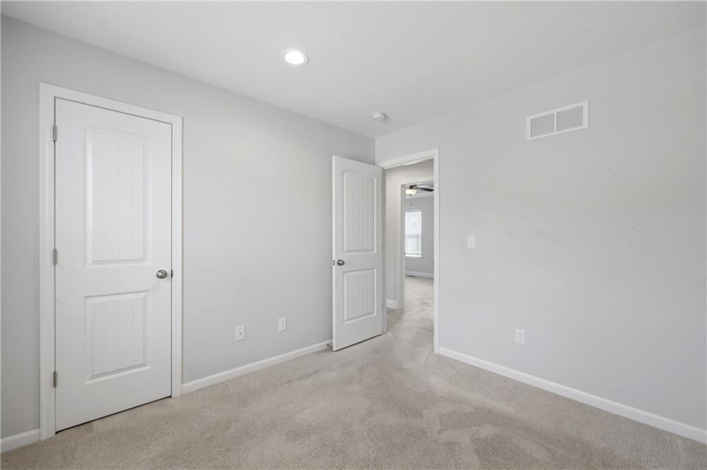 1109 SW Arborway Drive — photo 17