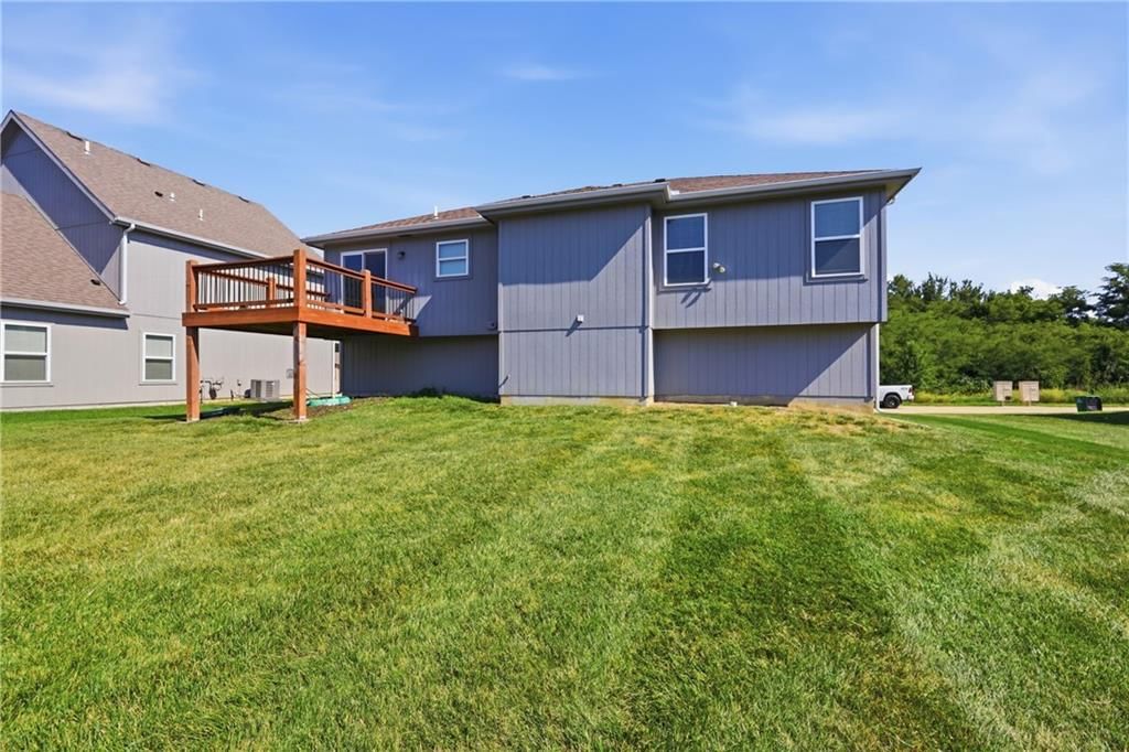 1109 SW Arborway Drive — photo 26