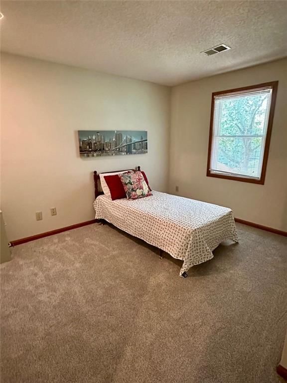 12818 Bond Street — photo 36