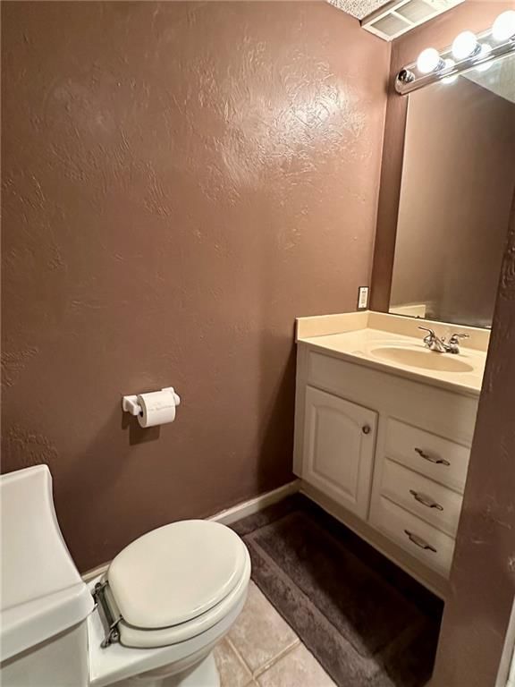12818 Bond Street — photo 42